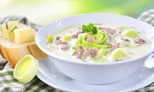 Cremige Hack-Lauch-Suppe: So einfach geht dein Lieblingsrezept