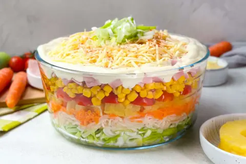Perfekte Salate fürs Party-Buffet: Rezepte, Tipps & Tricks