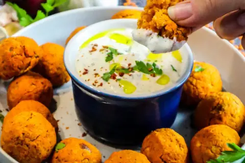 Falafel als Hauptgericht: Knusprig, sättigend so gelingen sie perfekt!