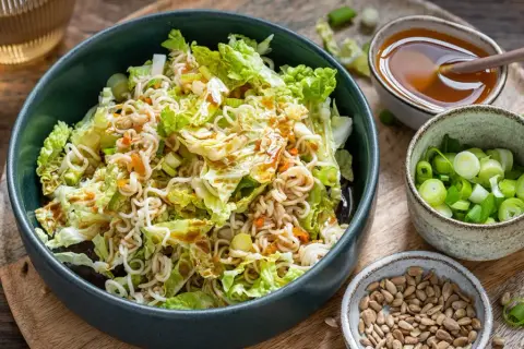 Asia Nudeln Salat: Das Geheimnis für knackige Frische