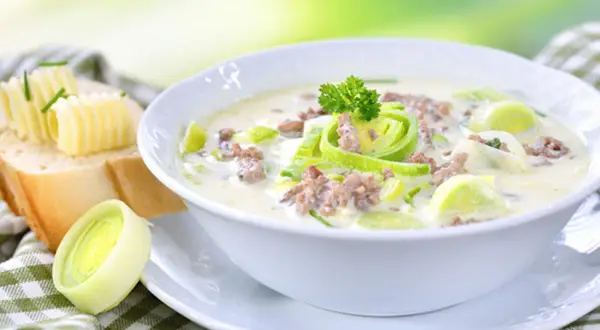 Cremige Hack-Lauch-Suppe: So einfach geht dein Lieblingsrezept