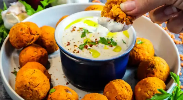 Falafel als Hauptgericht: Knusprig, sättigend so gelingen sie perfekt!